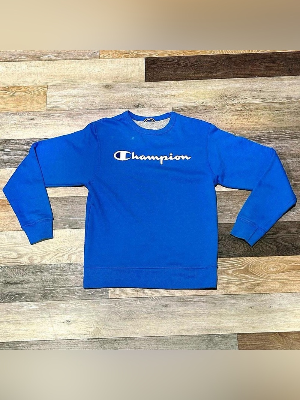 Champion Men's Blue Crewneck Sweatshirt